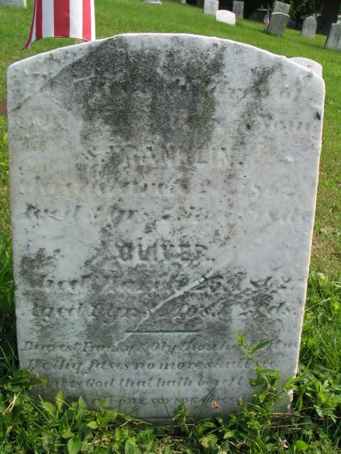 Franklin and Oliver Unknown tombstone